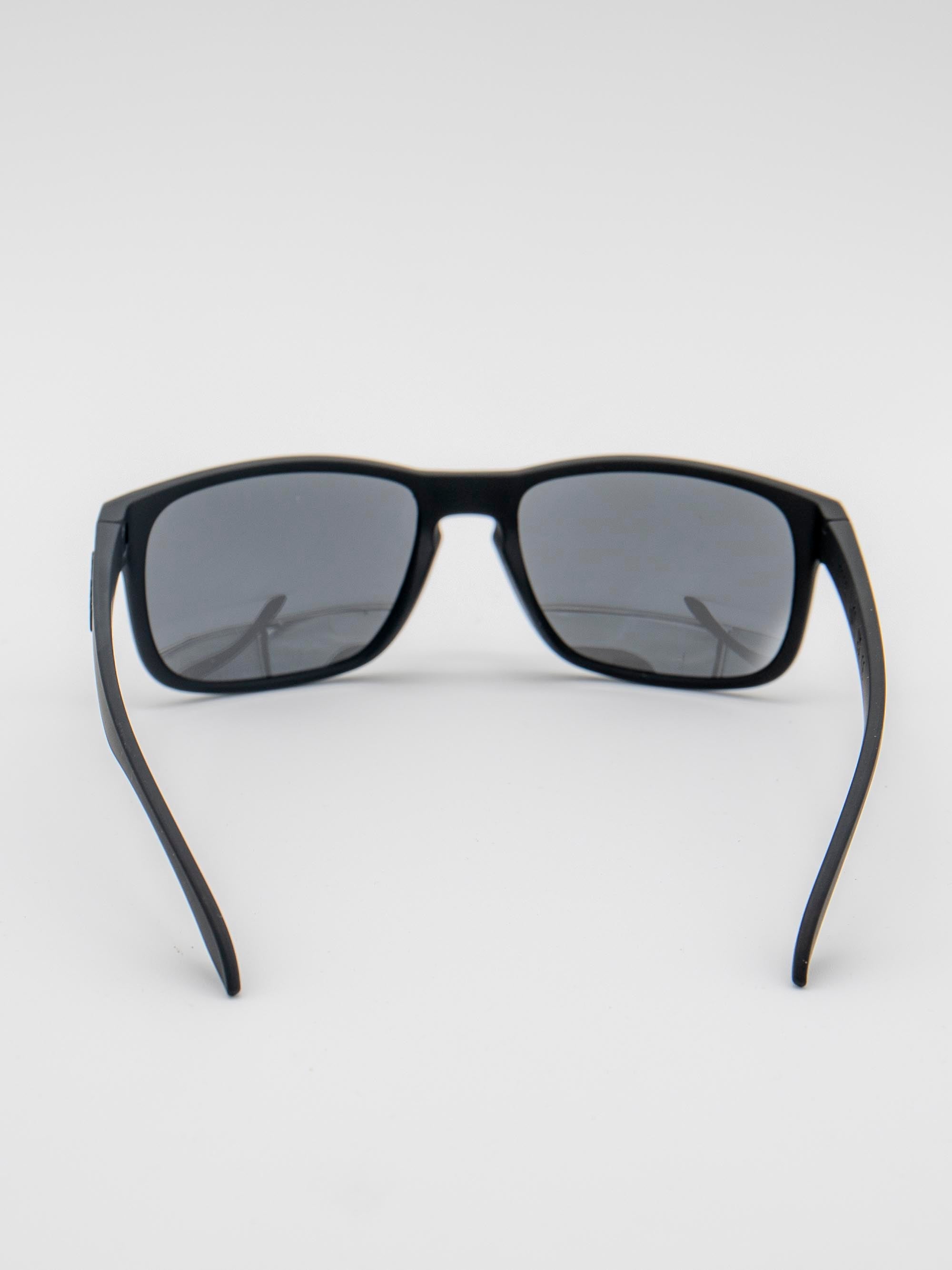 ORDA Jesse Jude – Black Velo Grip Frame with Mirrored Silver Chromo Vue™ Lens Sunglasses