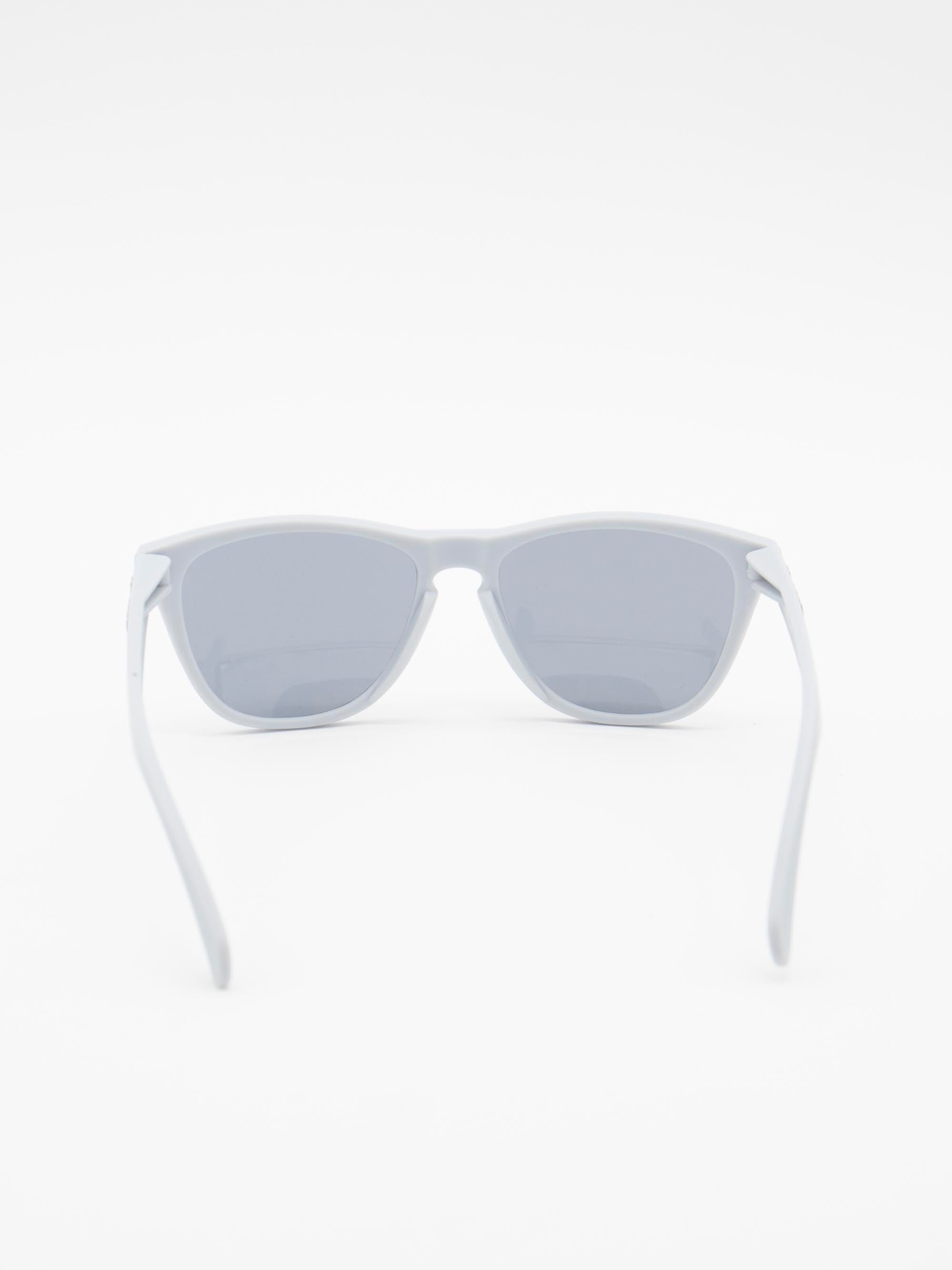 ORDA The MT – Grey Blue Velo Grip Frame with Smoke Black Chromo Vue™ Lens Sunglasses