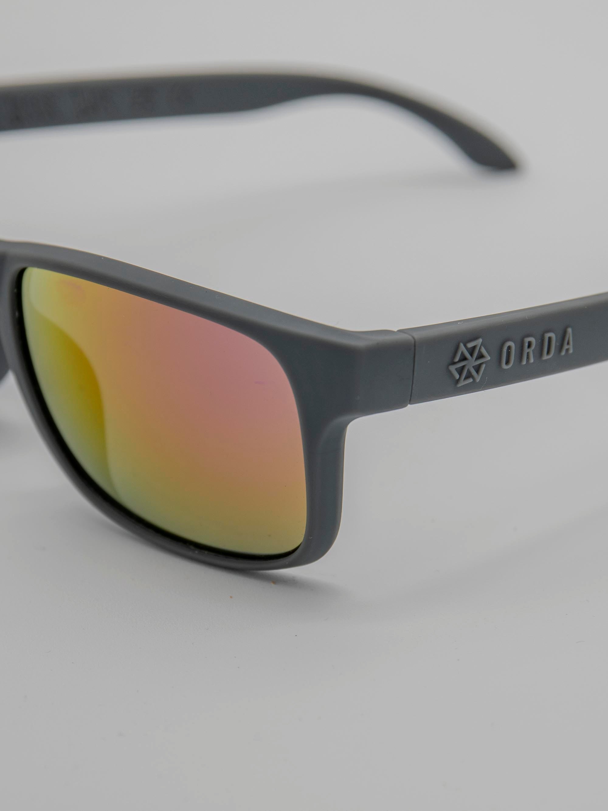 ORDA Jesse Jude – Grey Velo Grip Frame with Mirrored Purple Chromo Vue™ Lens Sunglasses