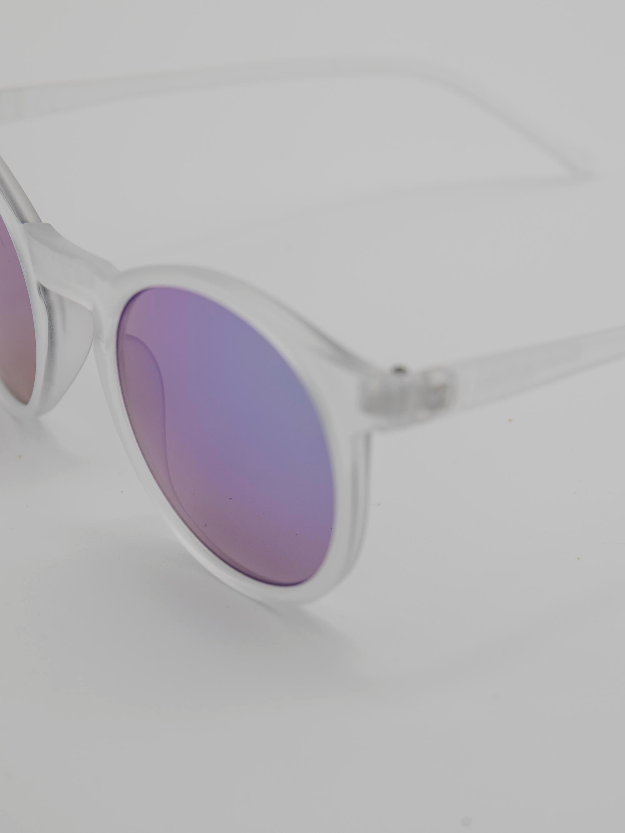 ORDA BD Classic – Frosted Clear Velo Grip Frame with Mirrored Green Chromo Vue™ Lens Sunglasses